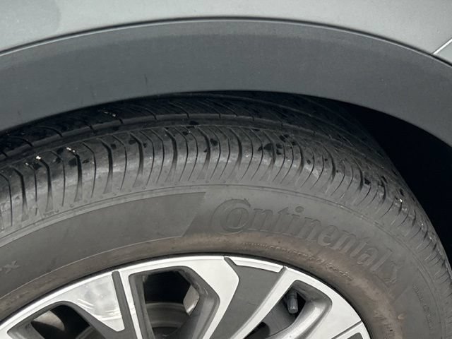 Certified 2024 Buick Envision Preferred AWD/4WD image 16