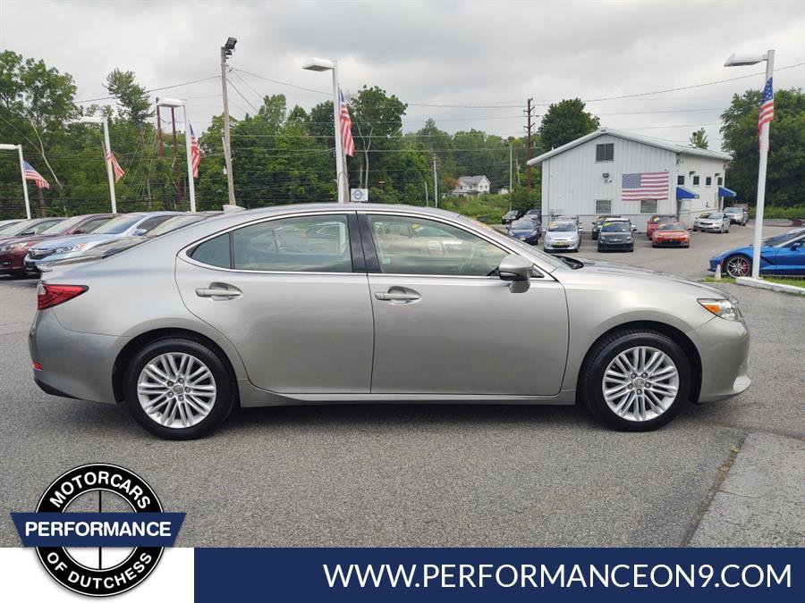 Used 2015 Lexus ES 350 w/ Luxury Package image 2