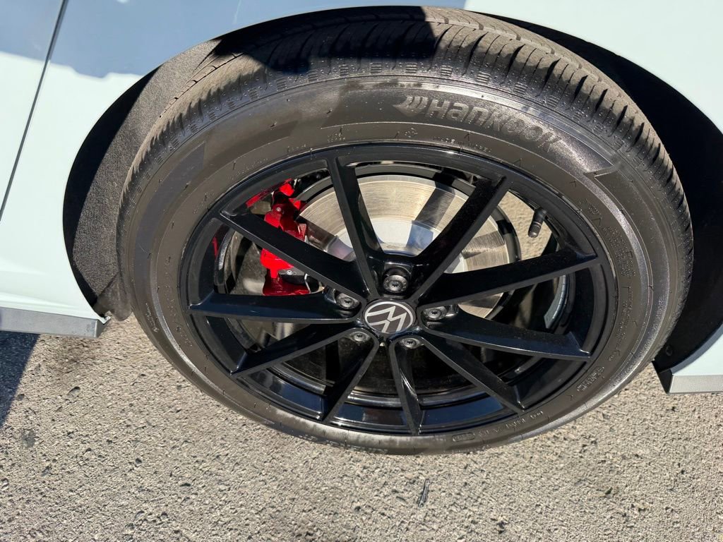 New 2026 Volkswagen Jetta GLI Autobahn image 12