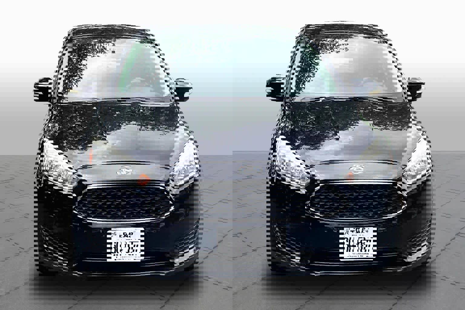 Used 2016 Ford Focus SE image 4