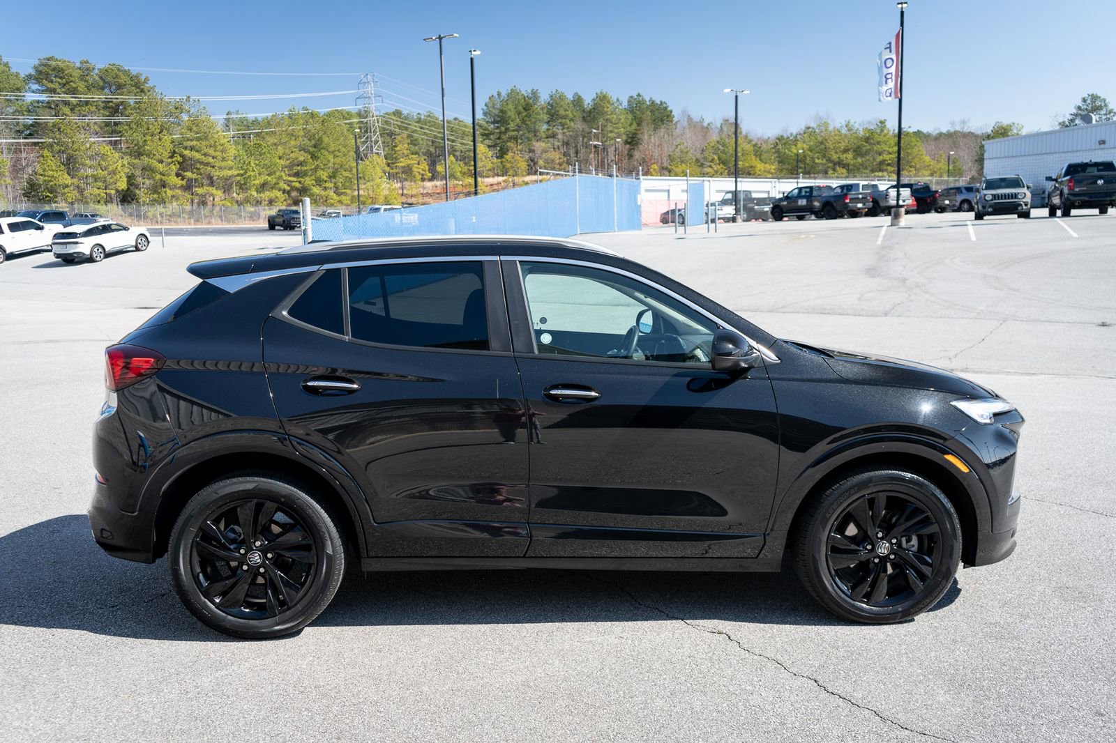 Used 2024 Buick Encore GX Sport Touring w/ Comfort Package FWD image 11