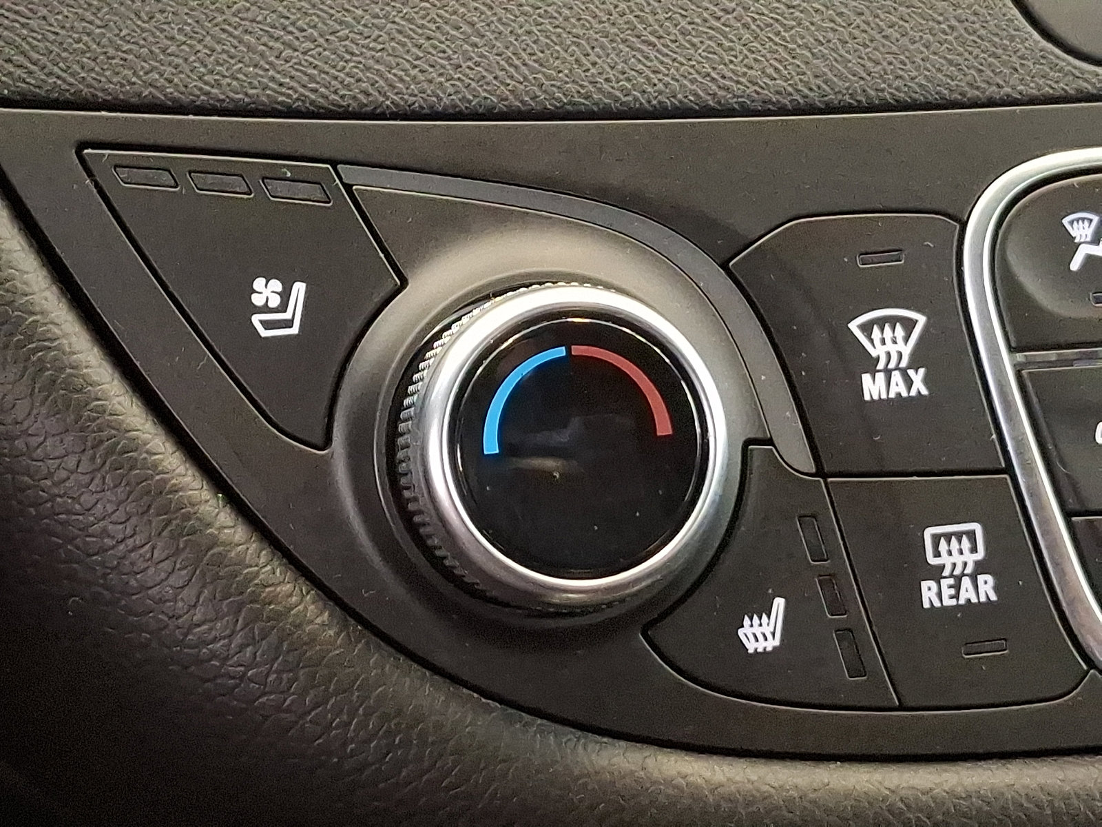 Used 2019 Chevrolet Malibu Premier image 25