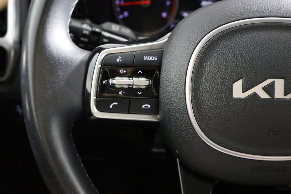 Used 2022 Kia Sorento SX FWD image 8