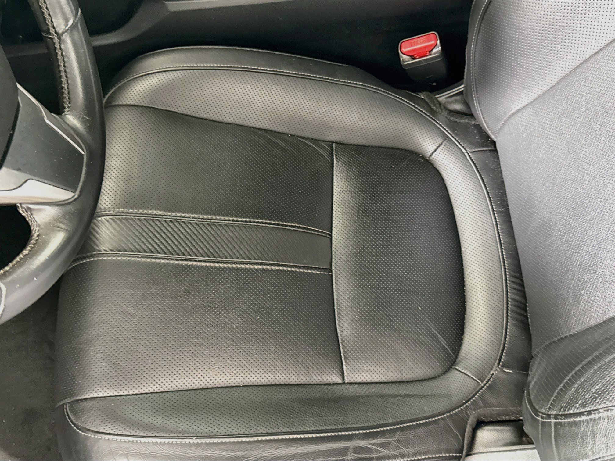 Used 2018 Honda Civic Sport Touring image 16