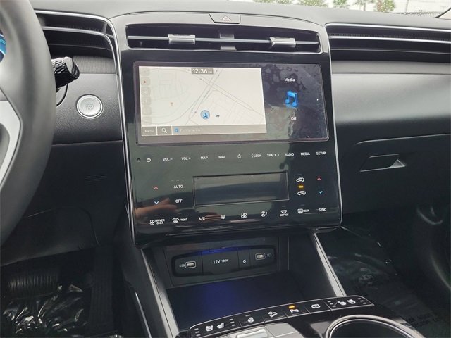 Certified 2024 Hyundai Tucson Limited image 12