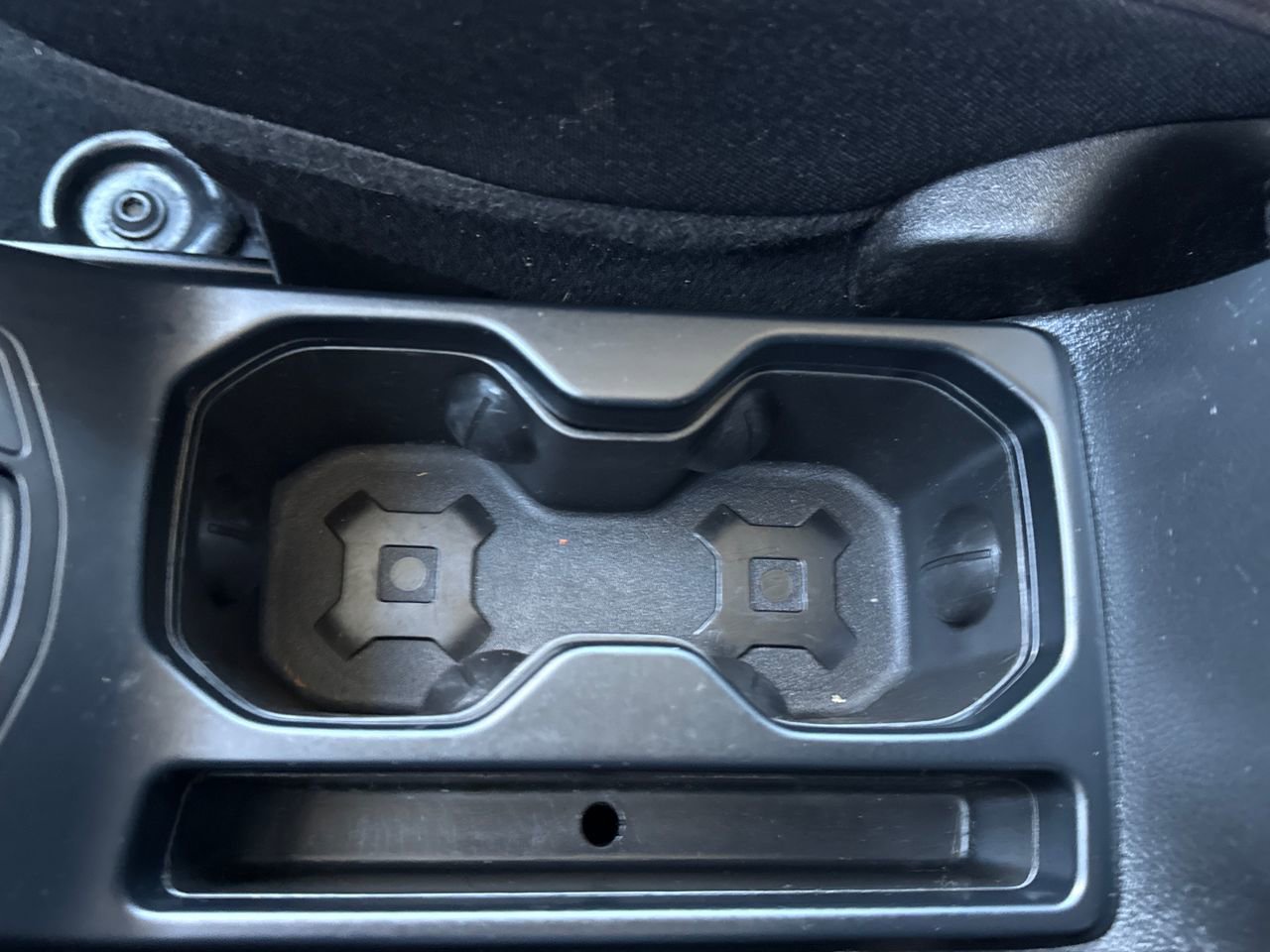 Used 2018 Jeep Renegade Latitude image 21