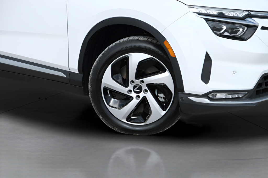 New 2025 VinFast VF 8 Eco AWD/4WD image 34