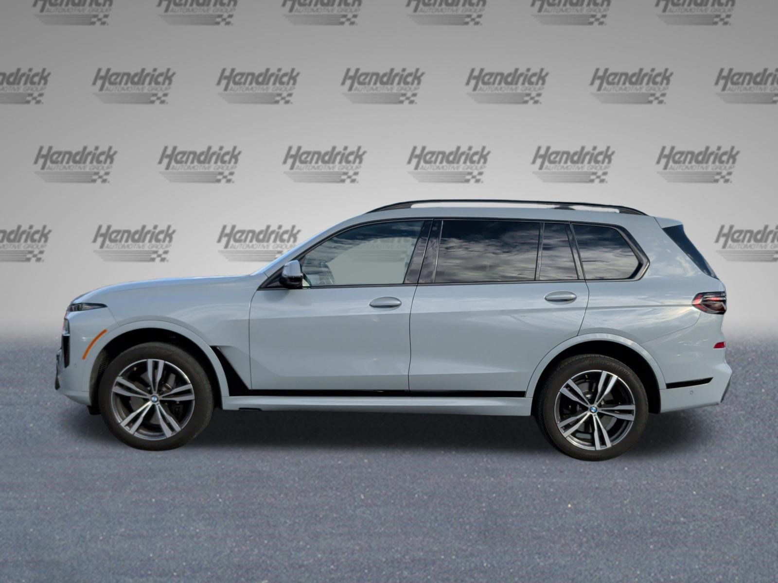 Certified 2023 BMW X7 xDrive40i w/ M Sport Package image 10