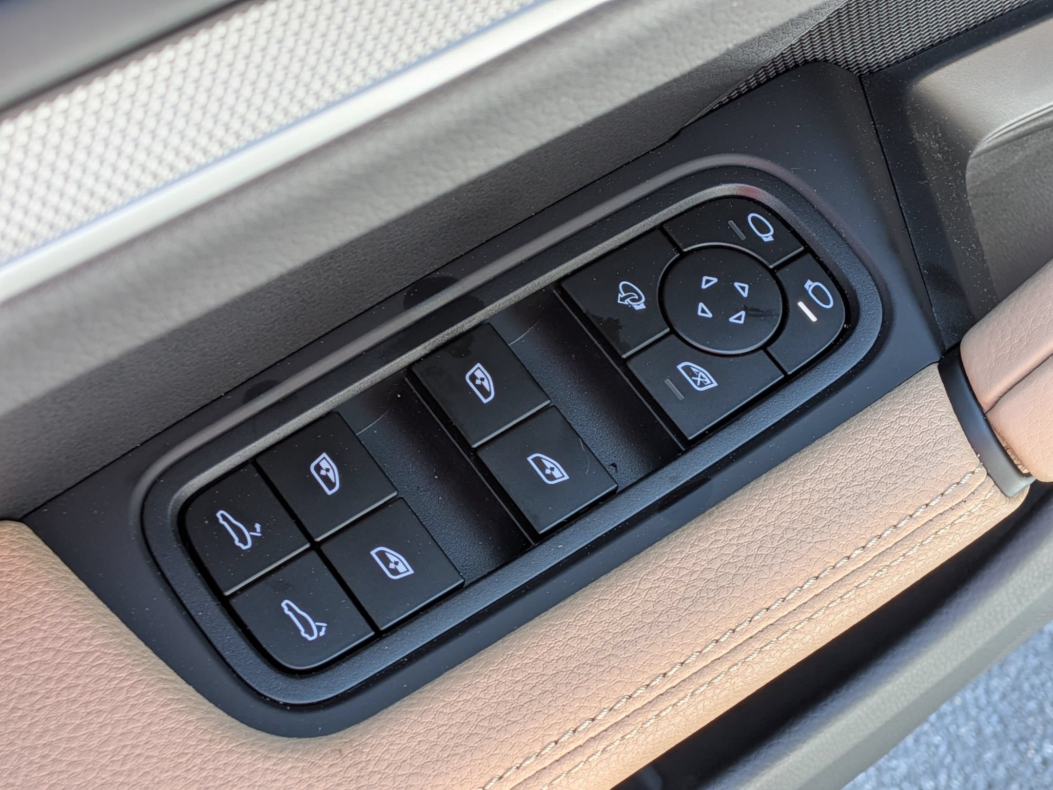 New 2026 Porsche Cayenne AWD/4WD image 24