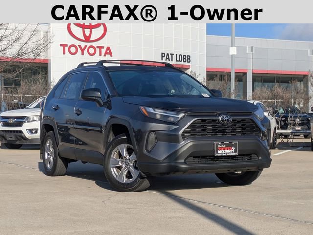 Used 2025 Toyota RAV4 LE image 2