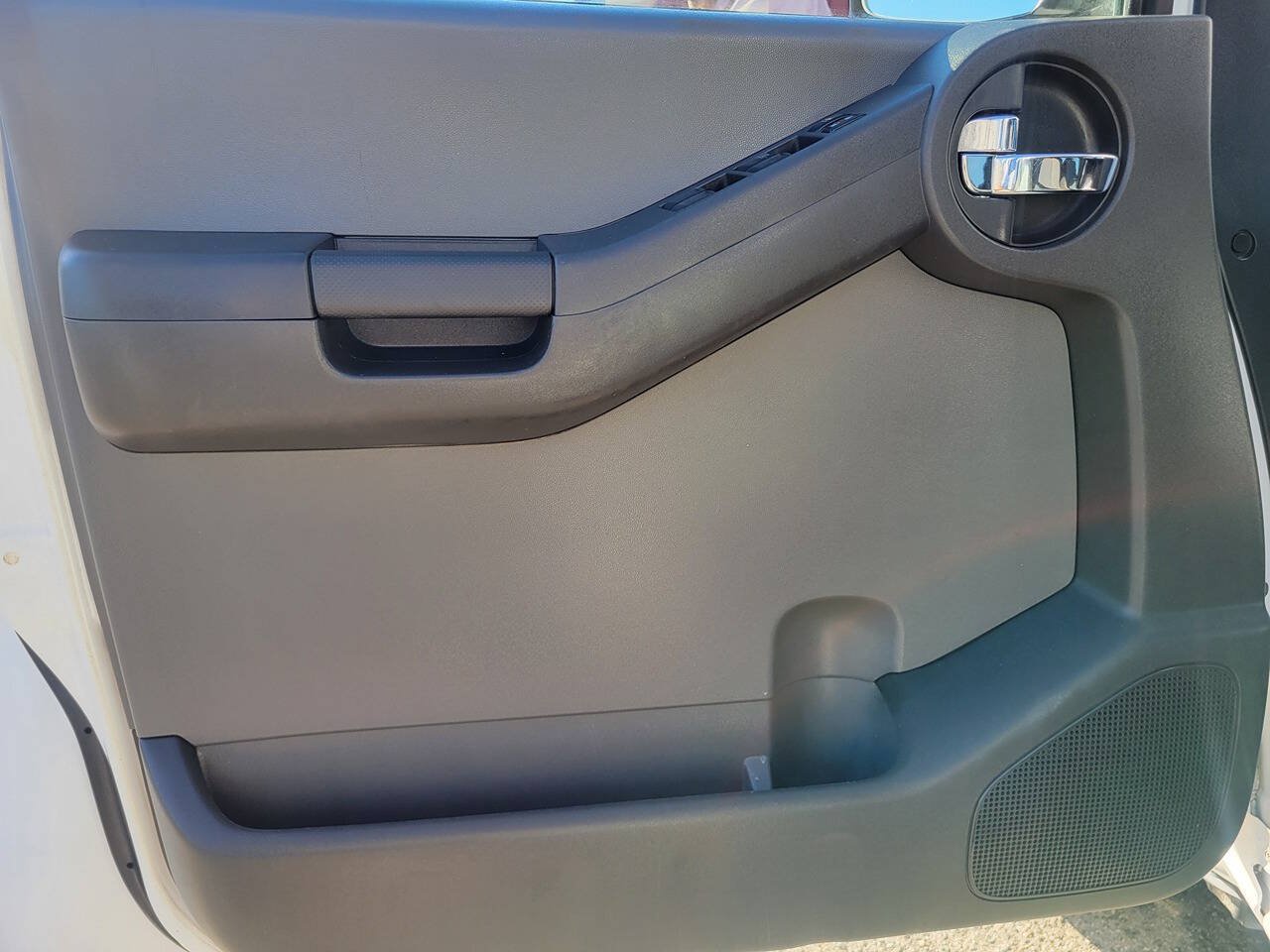 Used 2012 Nissan Xterra X RWD image 22