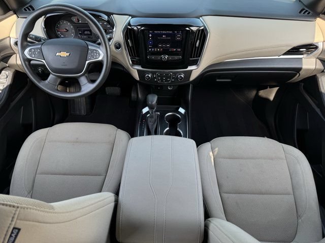 Used 2023 Chevrolet Traverse LS FWD image 11