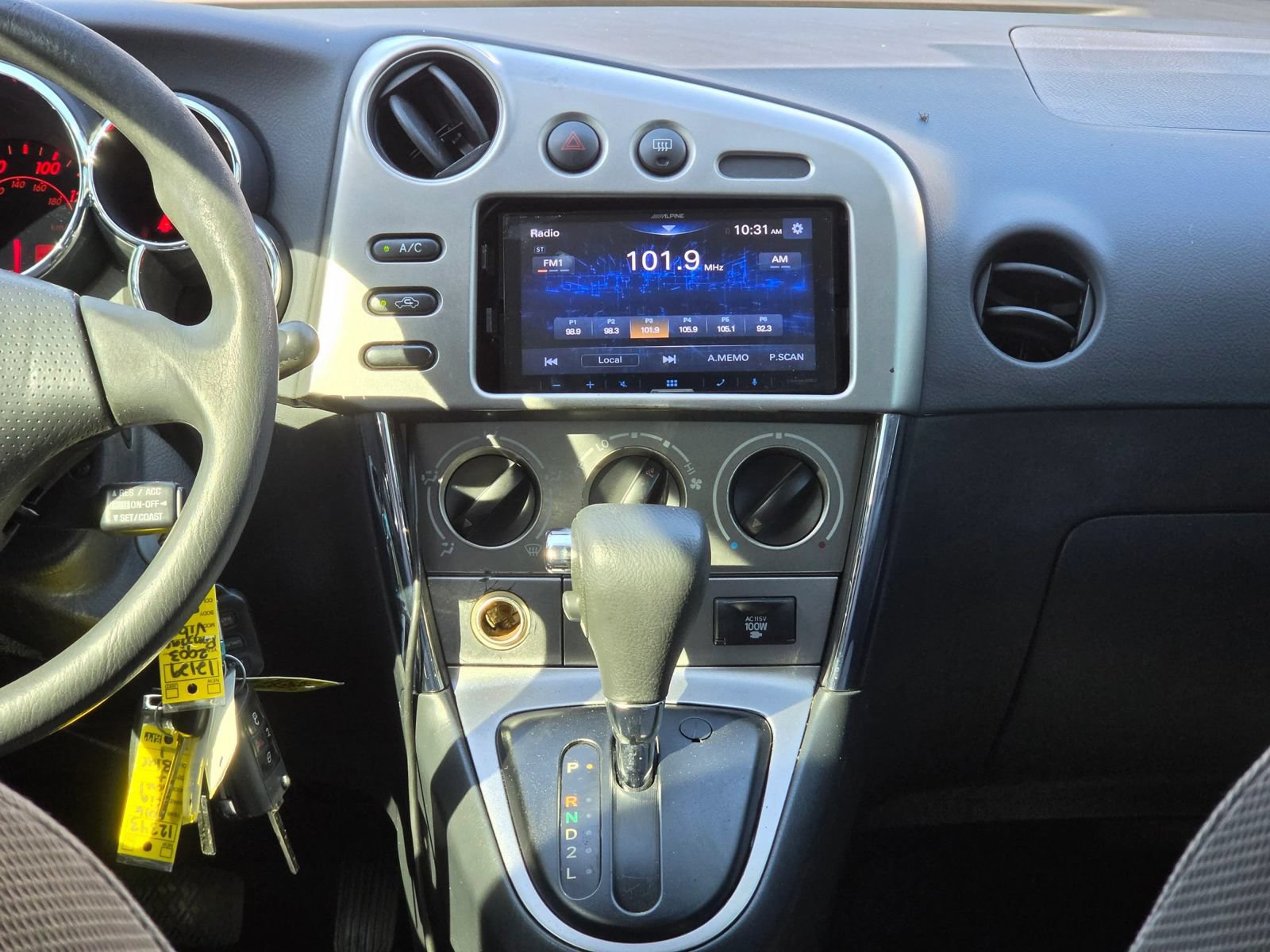 Used 2003 Pontiac Vibe AWD w/ Power Group Value Package image 10