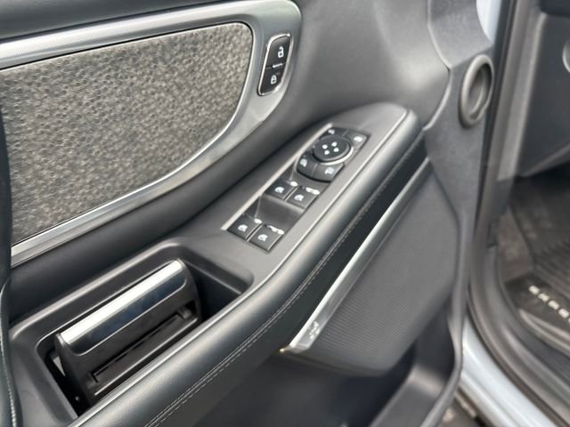 Used 2025 Ford Expedition Tremor image 11