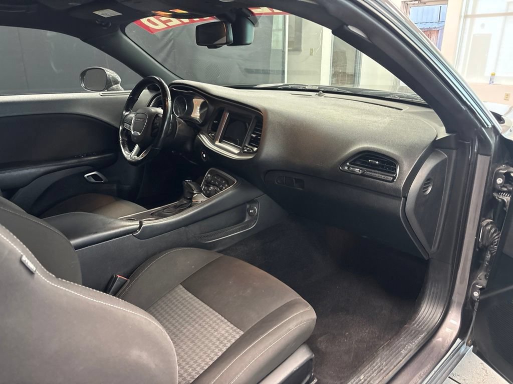 Used 2021 Dodge Challenger R/T RWD image 12