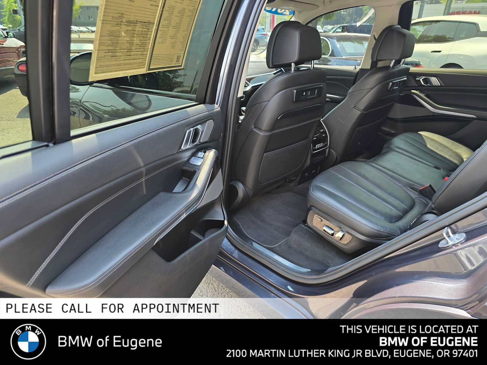 Used 2019 BMW X7 xDrive40i w/ Premium Package AWD/4WD image 19