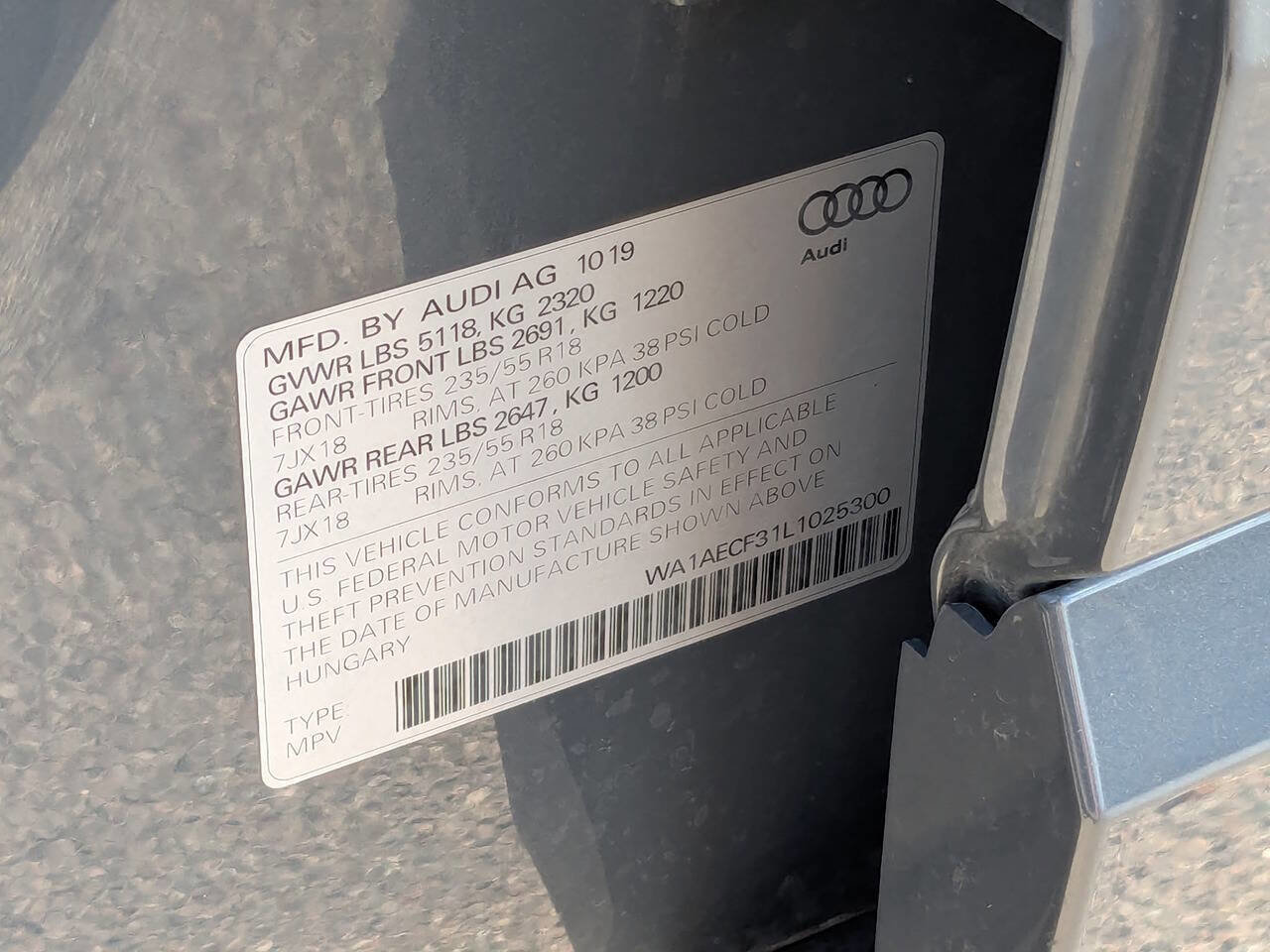 Used 2020 Audi Q3 2.0T Premium image 35