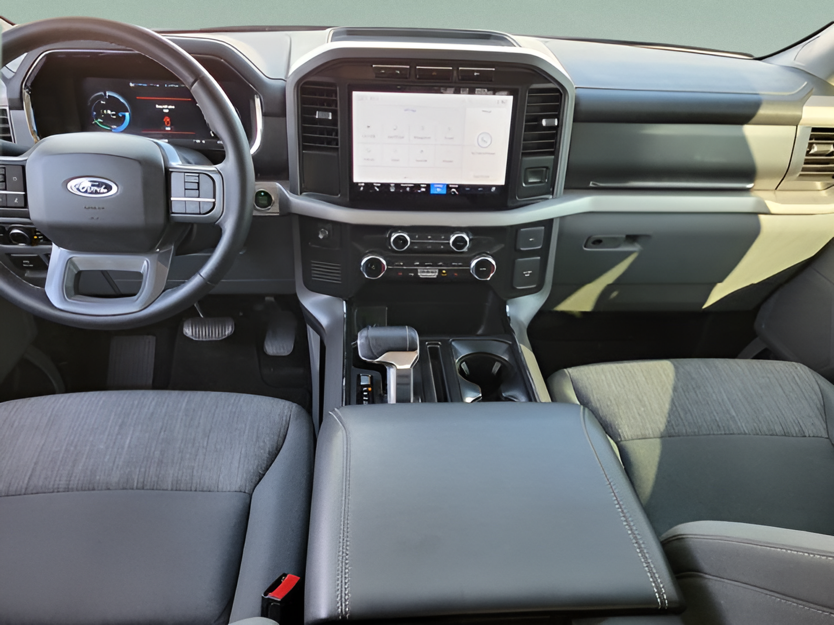 Used 2023 Ford F150 Lightning XLT AWD/4WD image 9