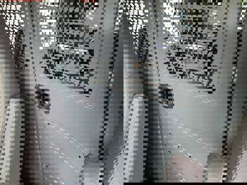 Used 2016 GMC Savana 2500 2500 3DR CARGO VAN /V8 image 23