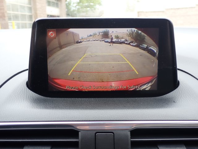 Used 2017 MAZDA MAZDA3 Grand Touring w/ Premium Equipment Package FWD image 16