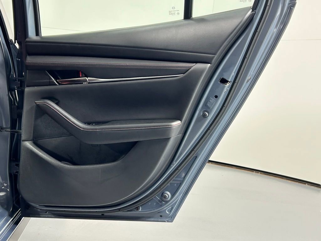 Used 2023 MAZDA MAZDA3 s image 11