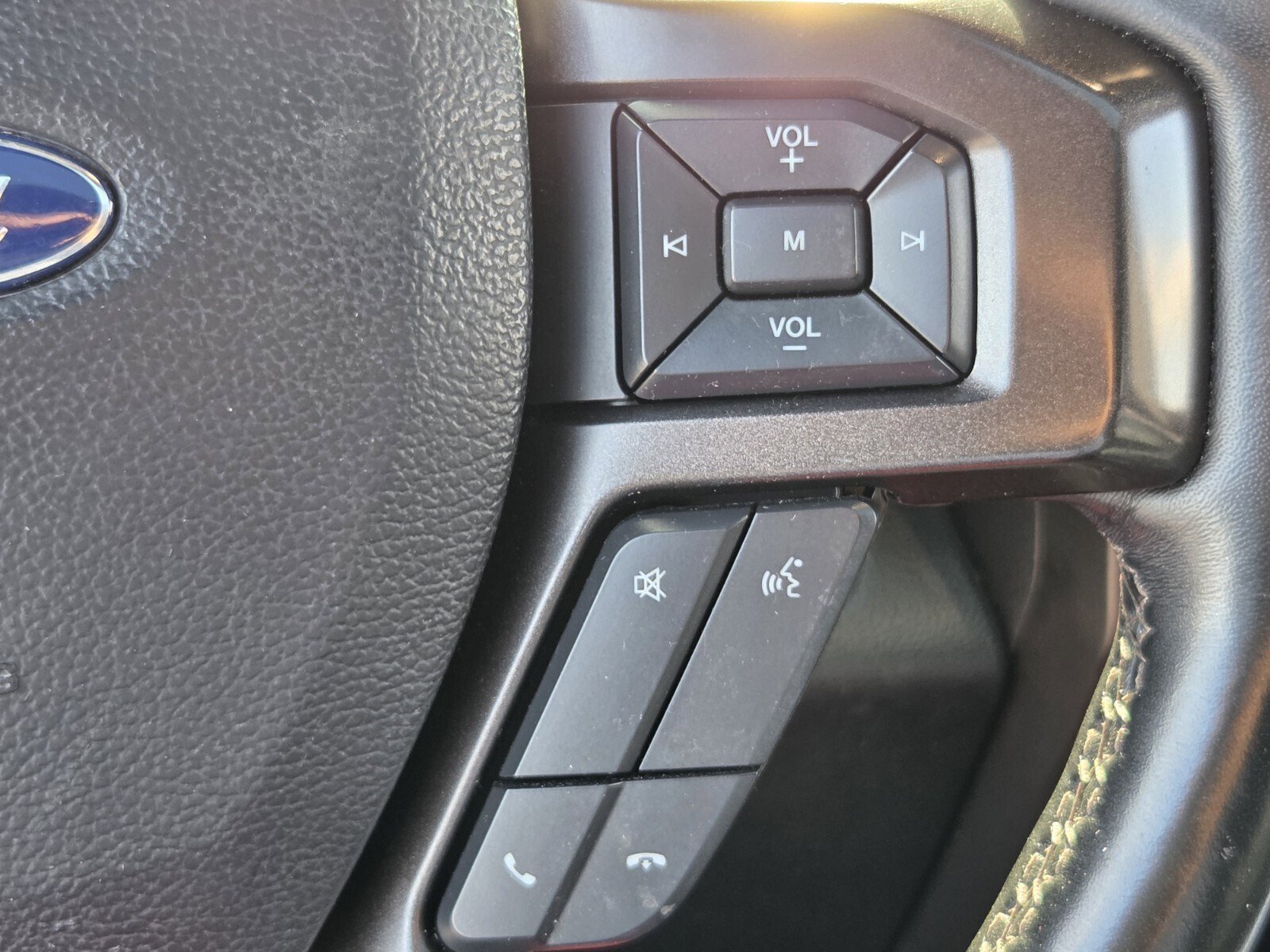 Used 2021 Ford Expedition Limited image 27