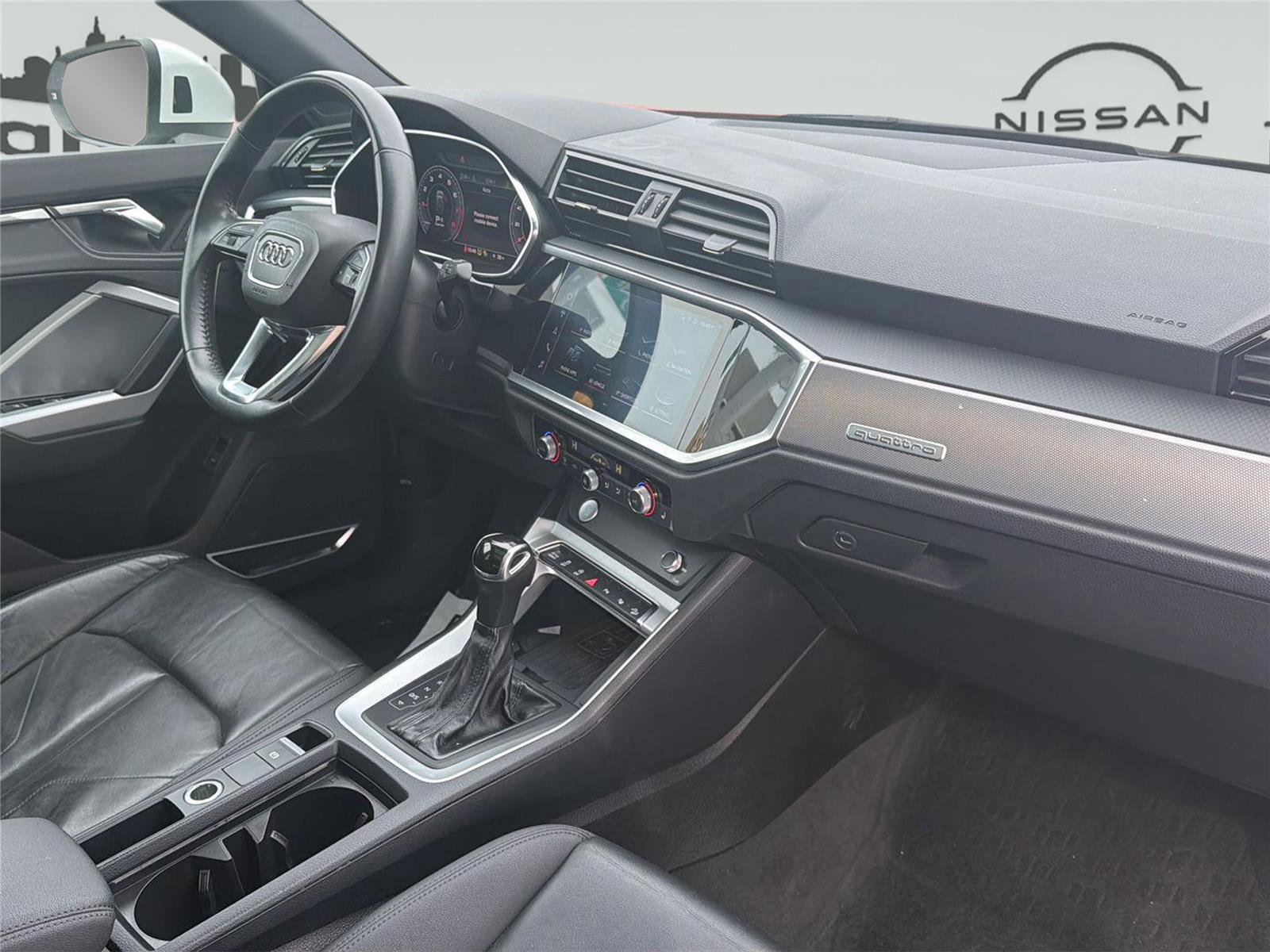 Used 2020 Audi Q3 2.0T Prestige w/ Prestige Package image 17