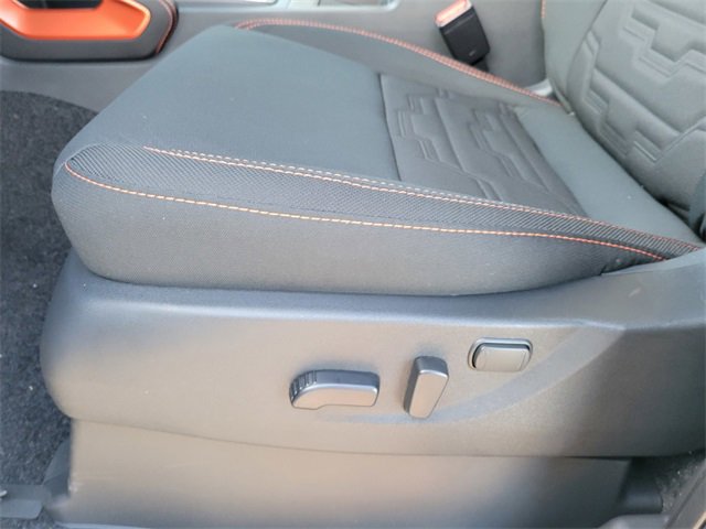 New 2026 Nissan Frontier PRO-4X w/ Pro-4x Convenience Package image 15