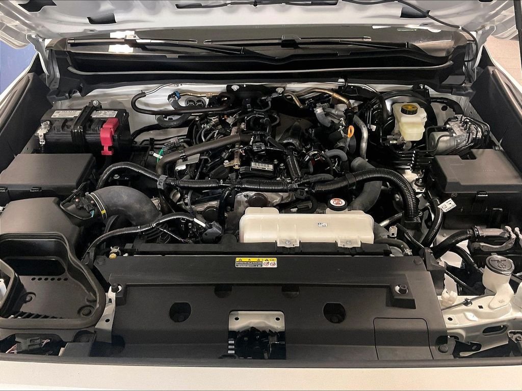 Certified 2025 Toyota Tacoma SR RWD image 28