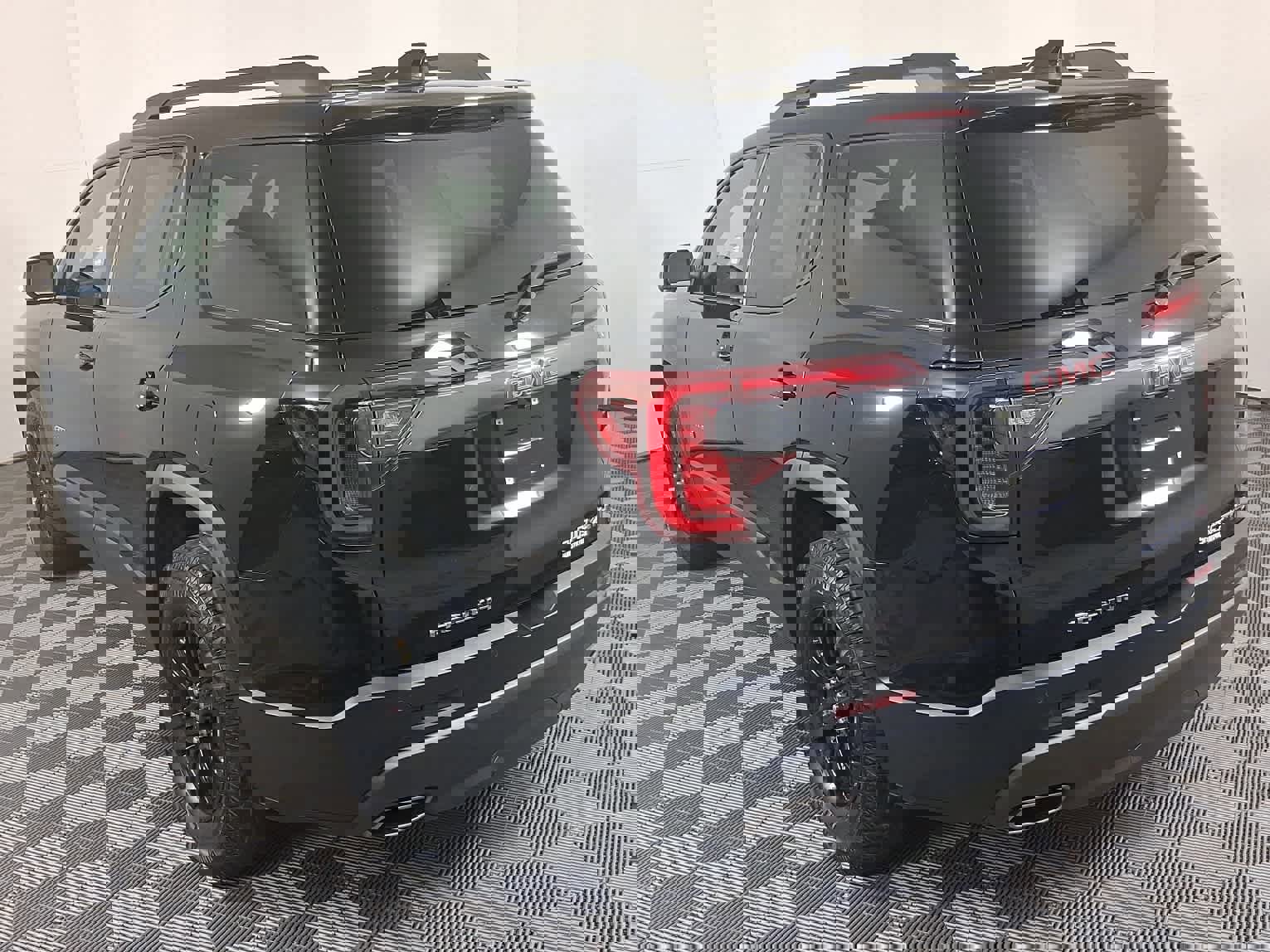 Used 2022 GMC Acadia AT4 w/ Trailering Package image 21