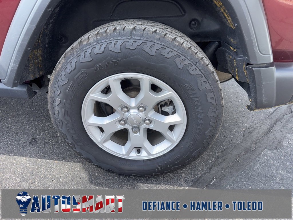 Used 2021 Jeep Wrangler Sport image 9