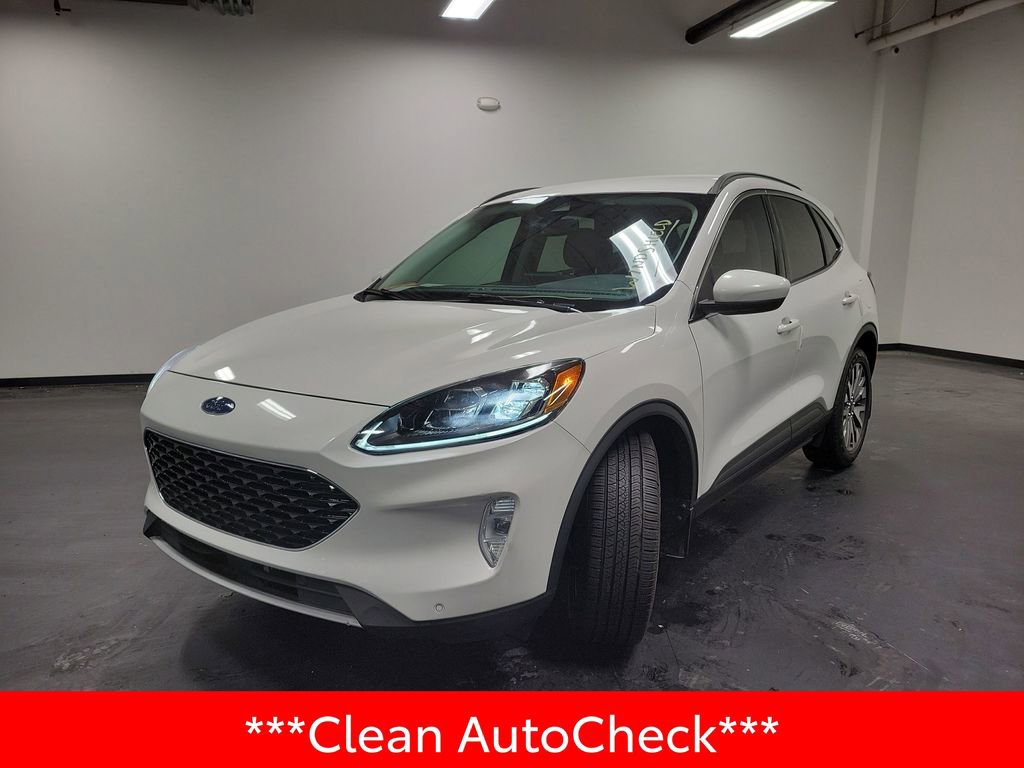 Used 2022 Ford Escape Titanium image 4