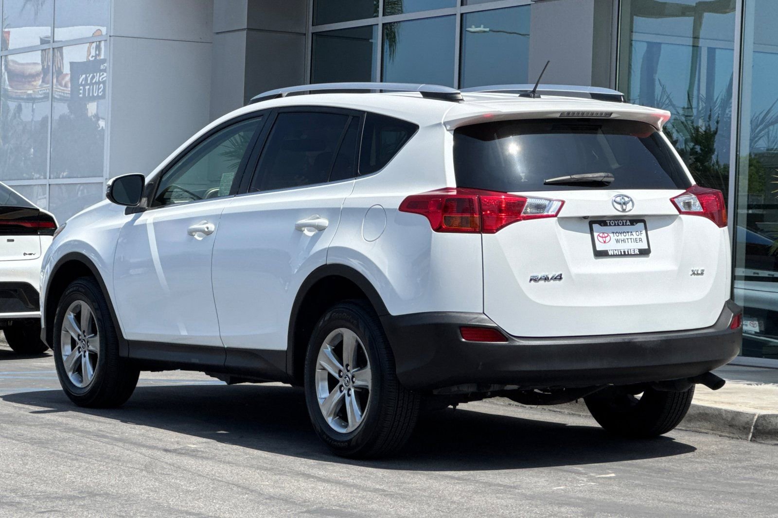 Used 2015 Toyota RAV4 XLE FWD image 7