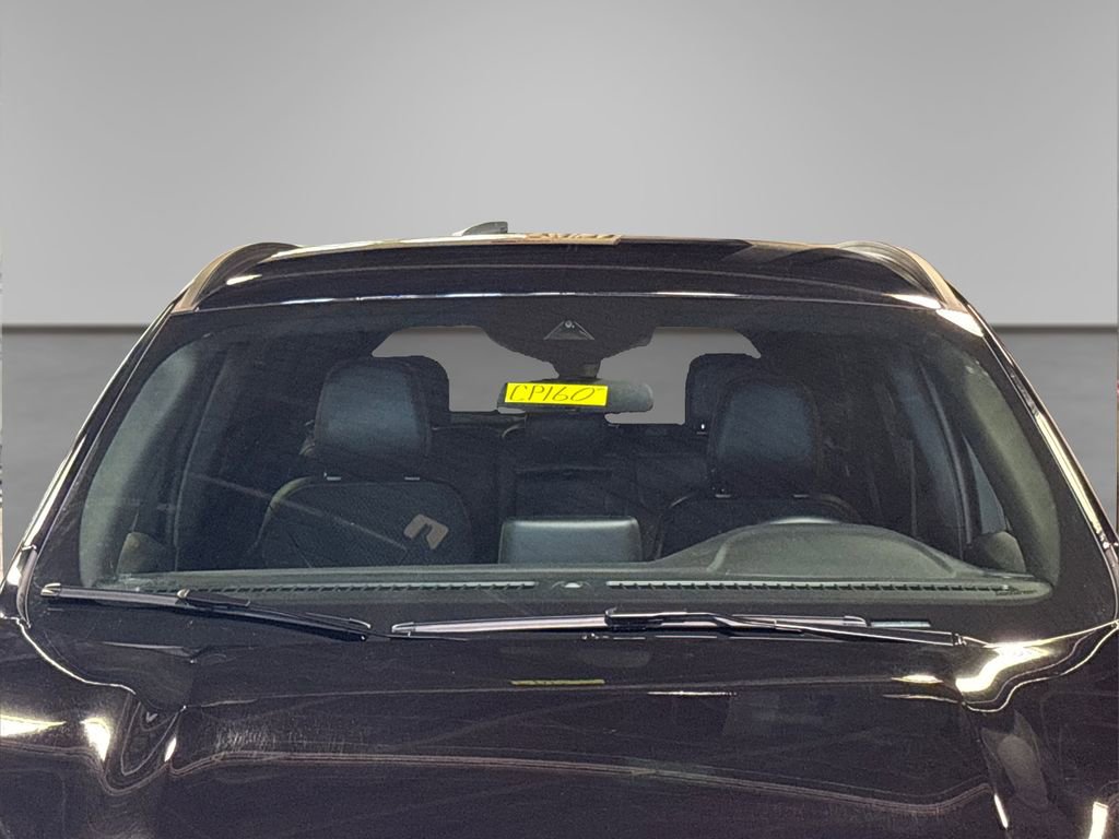 Certified 2025 Ford Escape ST-Line AWD/4WD image 11