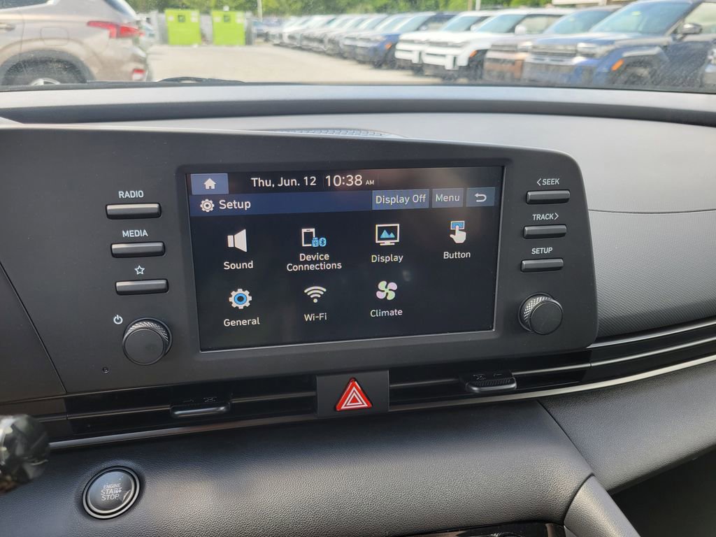 Certified 2025 Hyundai Elantra Sport image 20