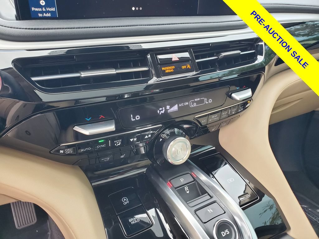 Certified 2025 Acura MDX w/ Technology Package FWD image 32