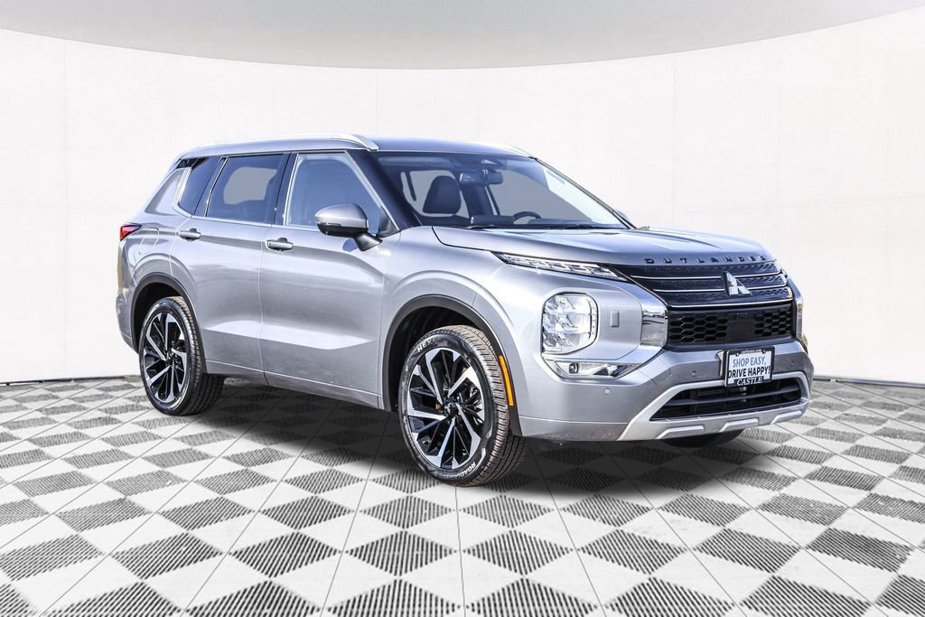 Used 2022 Mitsubishi Outlander SEL image 8