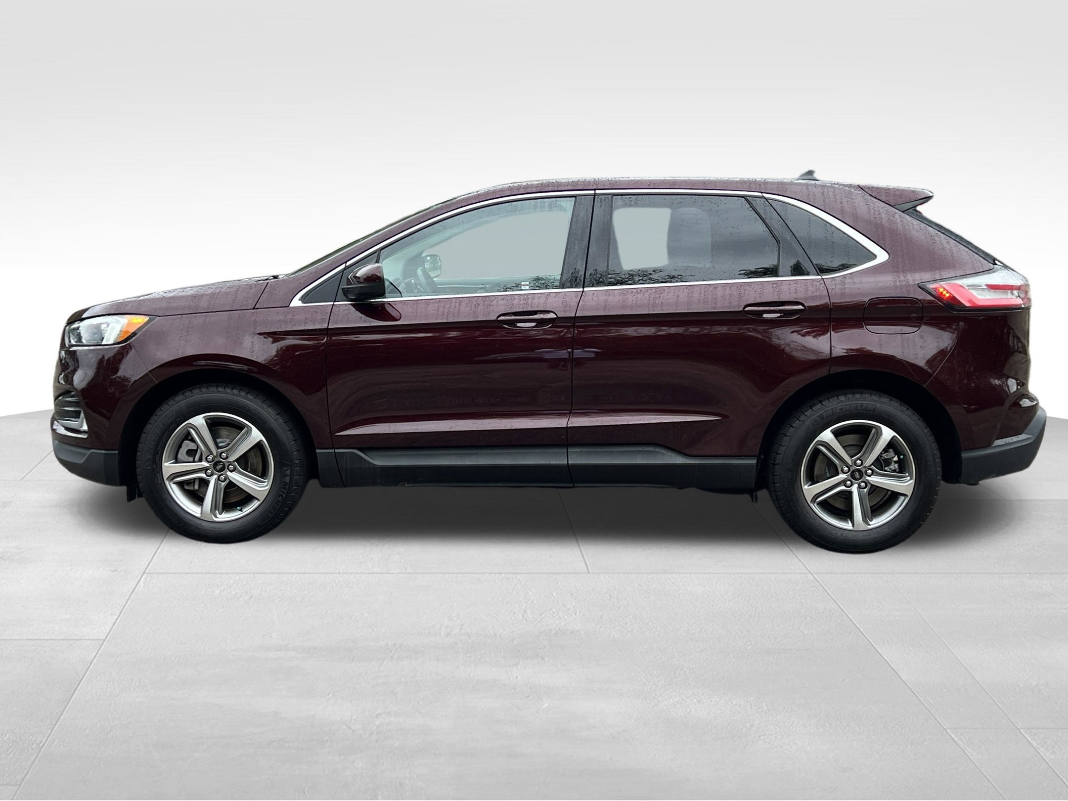 Used 2024 Ford Edge SEL w/ Convenience Package AWD/4WD image 10