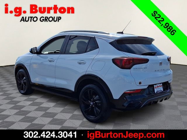 Used 2024 Buick Encore GX Sport Touring image 4