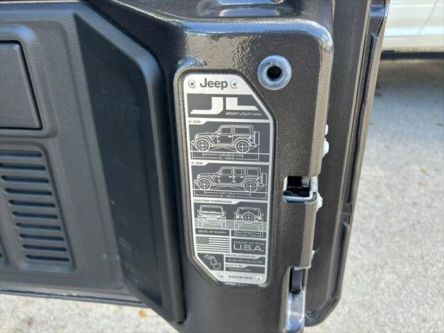 Certified 2020 Jeep Wrangler Sport image 38