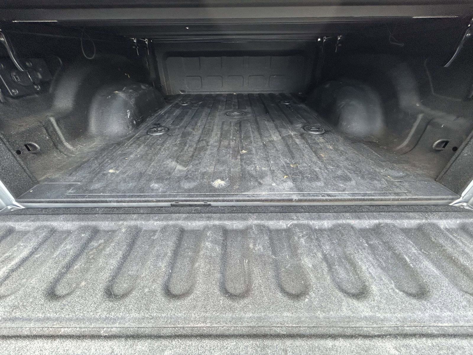 Used 2021 RAM 2500 Big Horn w/ Night Edition image 15