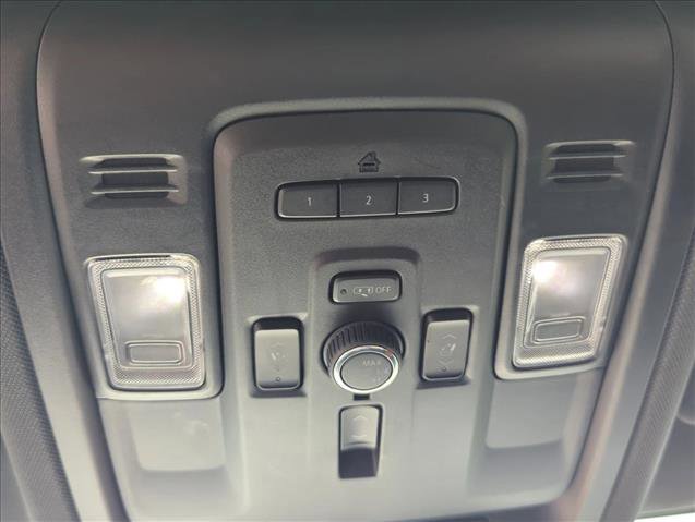 Used 2023 Chevrolet Tahoe Premier image 24