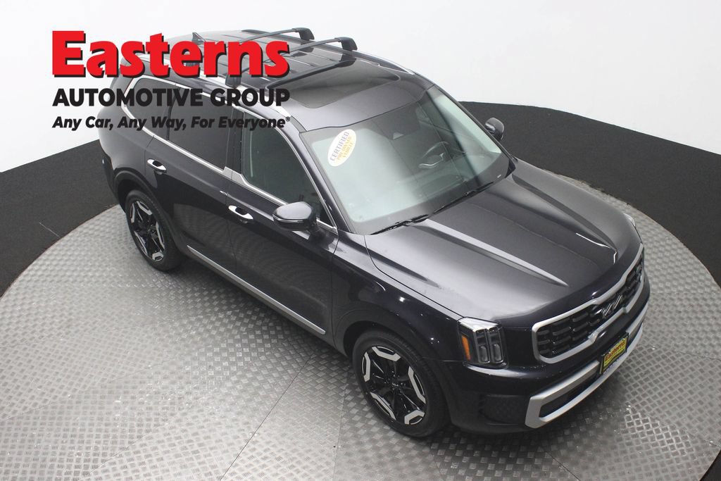 Used 2025 Kia Telluride S AWD/4WD image 3