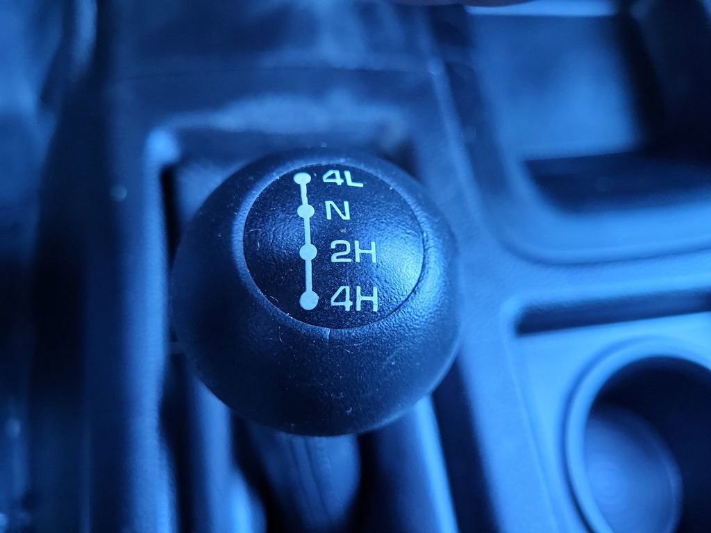 Used 2016 RAM 3500 Tradesman w/ Chrome Appearance Group image 28