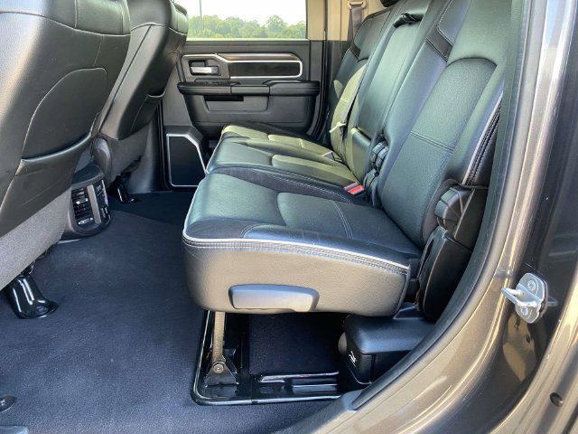 Used 2022 RAM 2500 Laramie AWD/4WD image 10