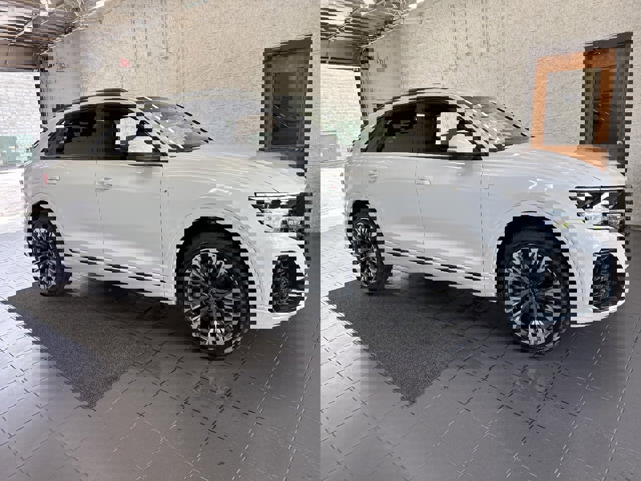 New 2025 Audi Q8 Premium Plus