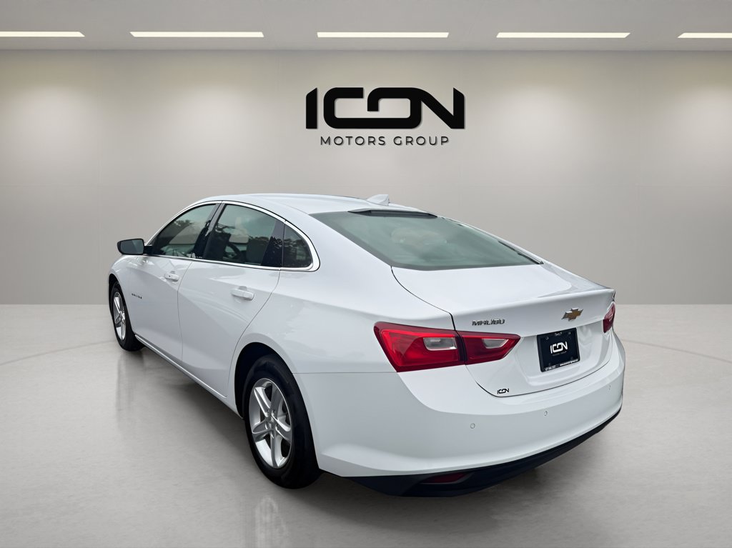 Used 2024 Chevrolet Malibu LT FWD image 3