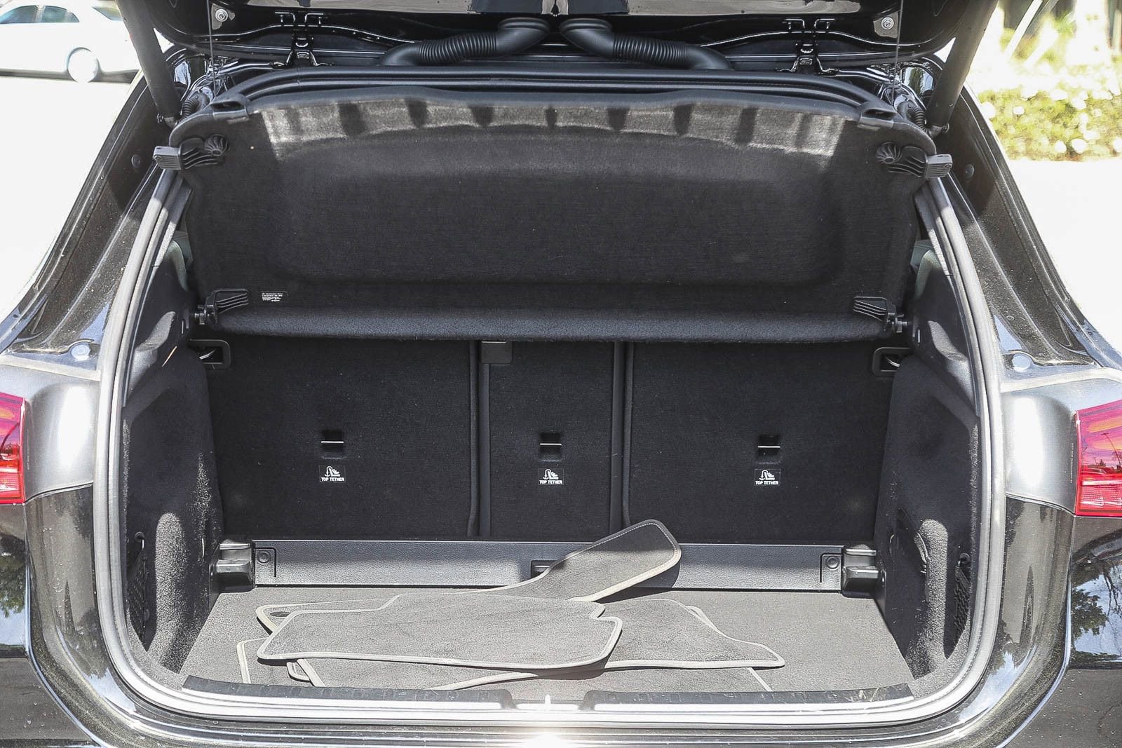 Certified 2025 Mercedes-Benz GLA 250 image 23