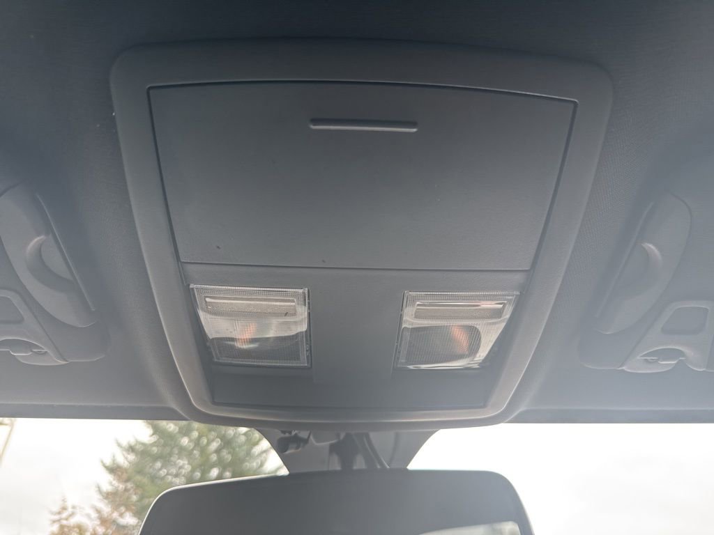 Used 2014 Dodge Challenger R/T image 20