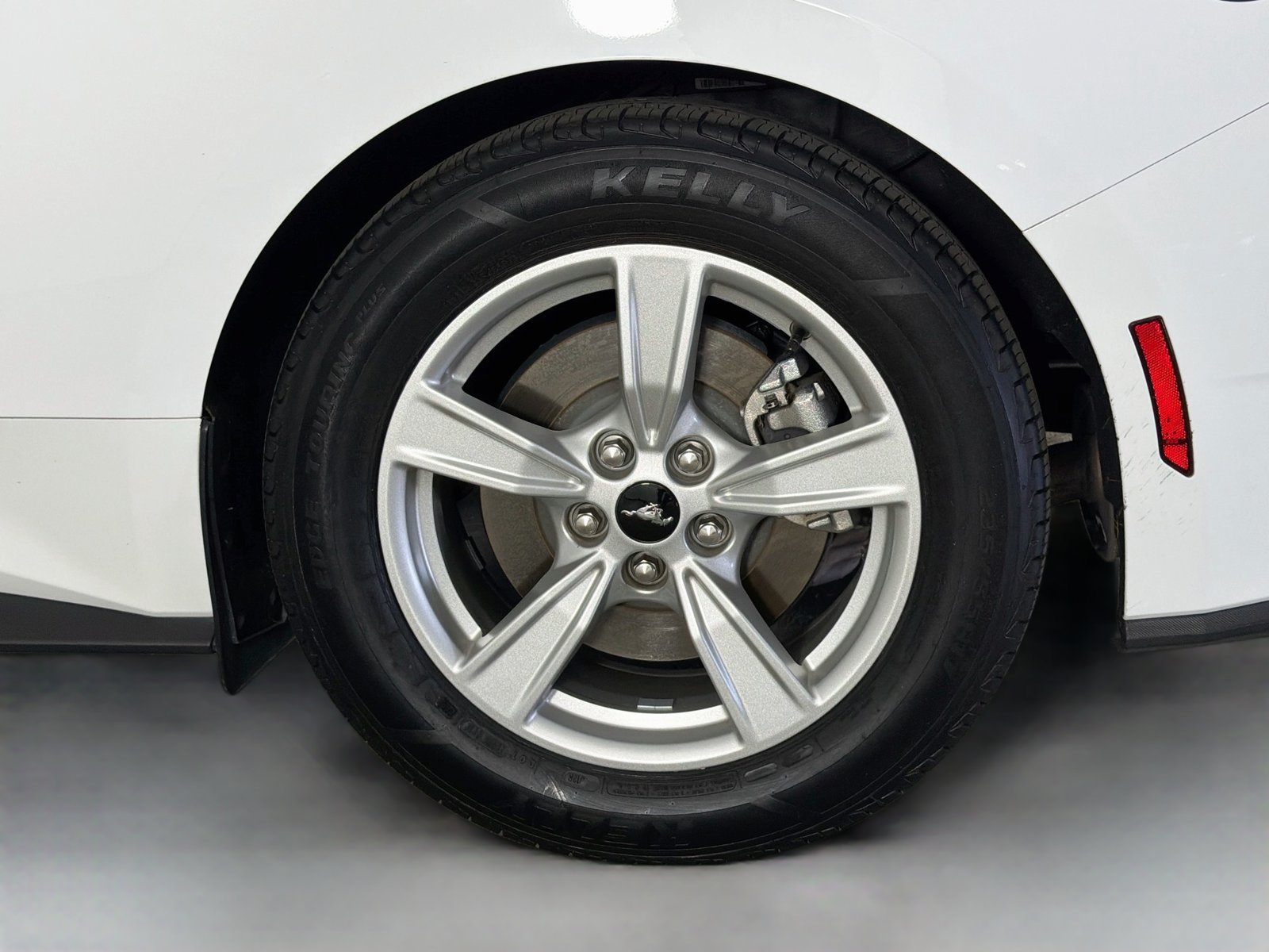 Used 2024 Ford Mustang Coupe RWD image 28